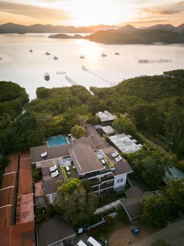 Coron Town Proper Resort | The Funny Lion - Coron