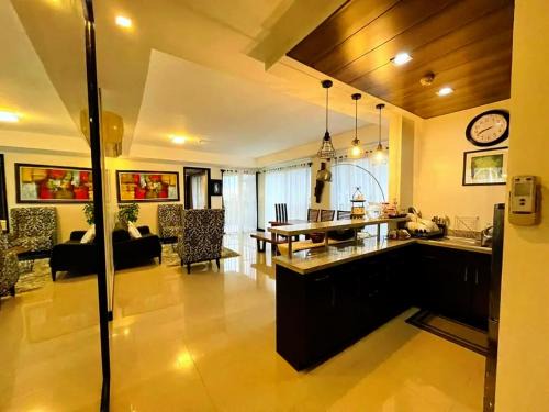 Canlubang Apartment | The Horizon Tagaytay Highlands - 3 BR Unit
