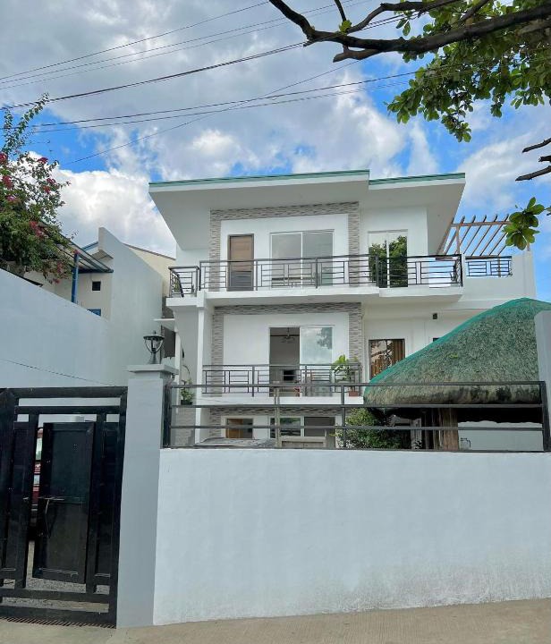 Taguig House | The Lawrence Ville