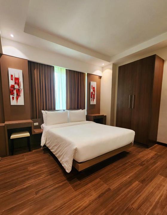 Lahug Apartment | The Padgett Suites