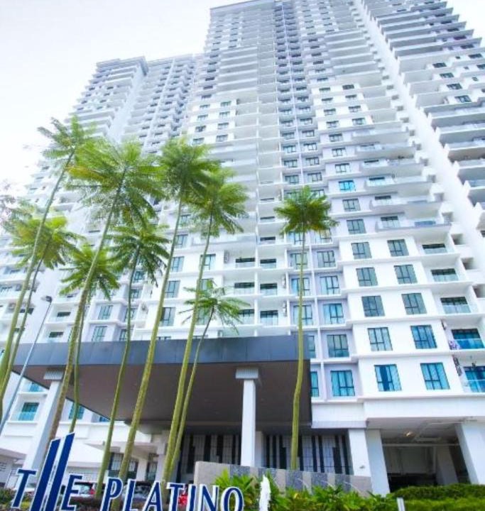 Johor Bahru Apartment | The Platino Skudai near Paradigm Mall by RR JBcity