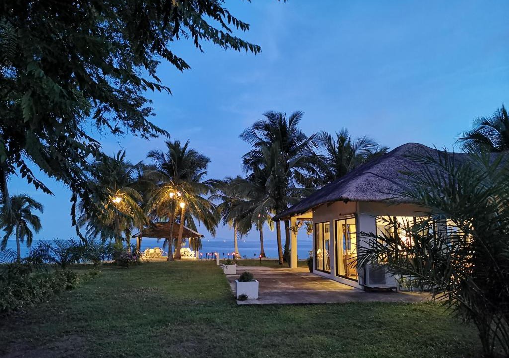 San Juan Villa | The Resthouse Laiya