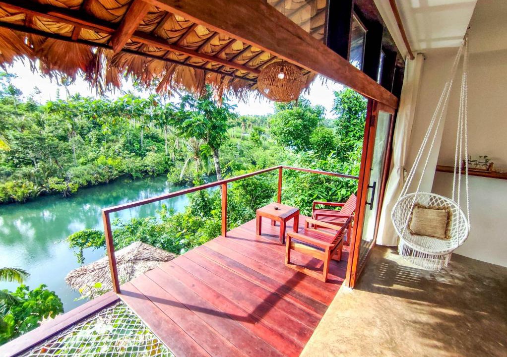 Catangnan Villa | The River Hideaway