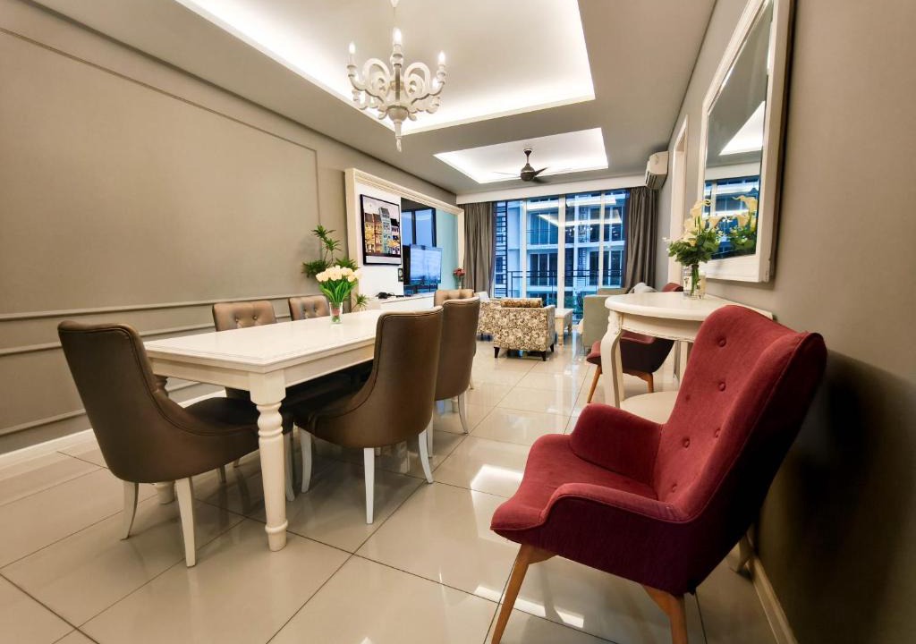 Bunga Paya Pantai Apartment | The Shore Residences by Amanjiwa