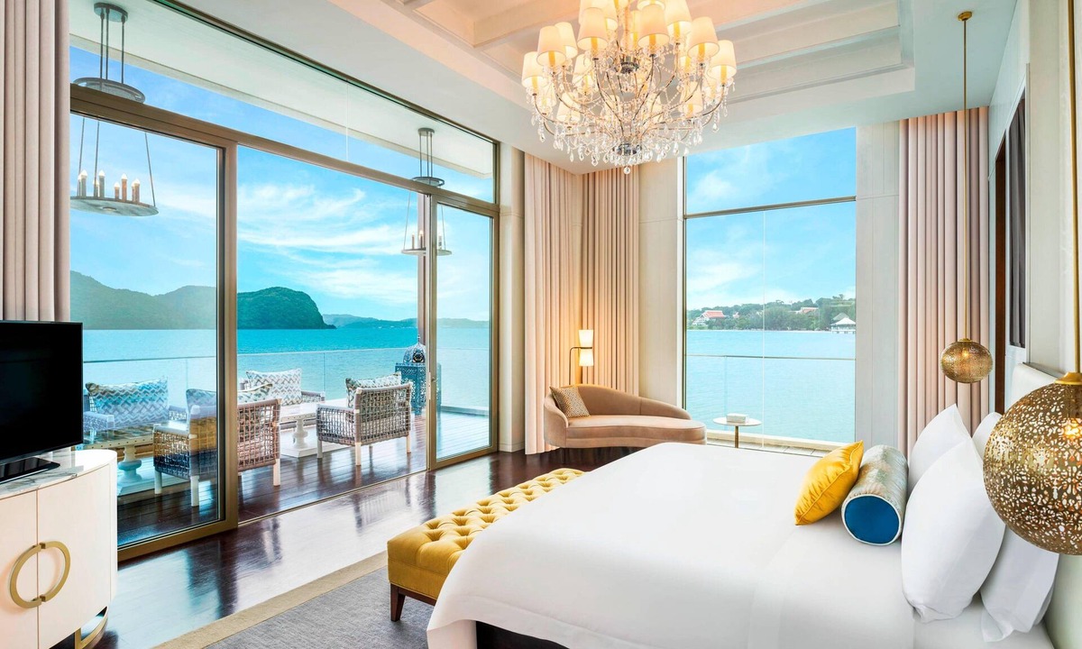 Kuah Resort | The St. Regis Langkawi