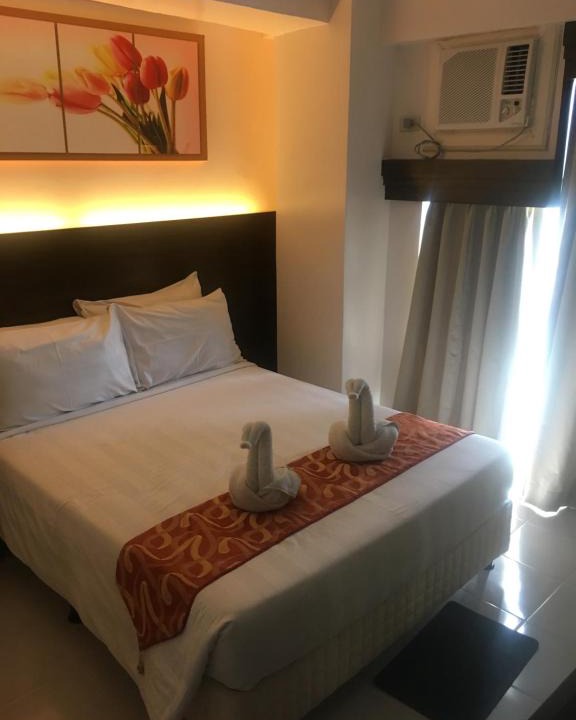 San Jose Apartment | The twins Tagaytay Prime Residence