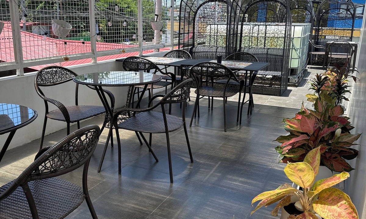 Legazpi Hotel | Thirdy's Tourist Inn