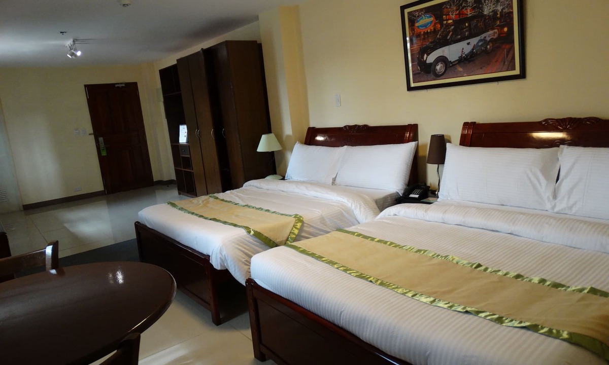 Ermita Hotel | Time Traveller's Hotel