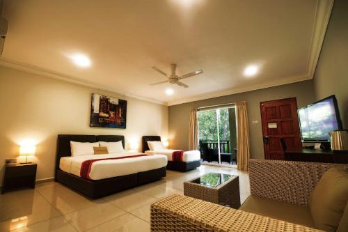 Tioman Island Hotel | Tioman Dive Resort