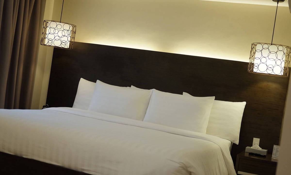 Cabanatuan Hotel | Top Star Hotel