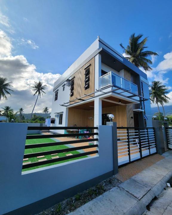 Puerto Galera House | Triple J Villa Puerto Galera