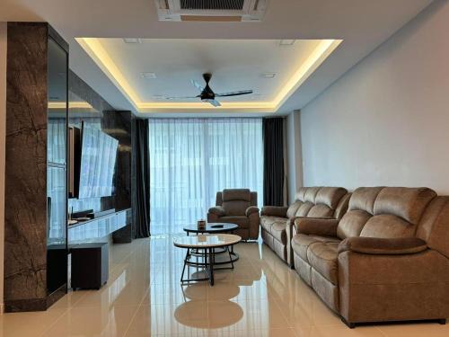 Sandakan Apartment | Trival Luna Homestay Sri Indah Sandakan