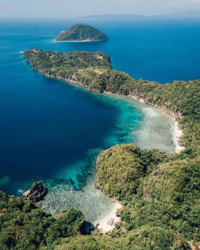 Calatrava Resort | Turtle Cove Exclusive Island Resort