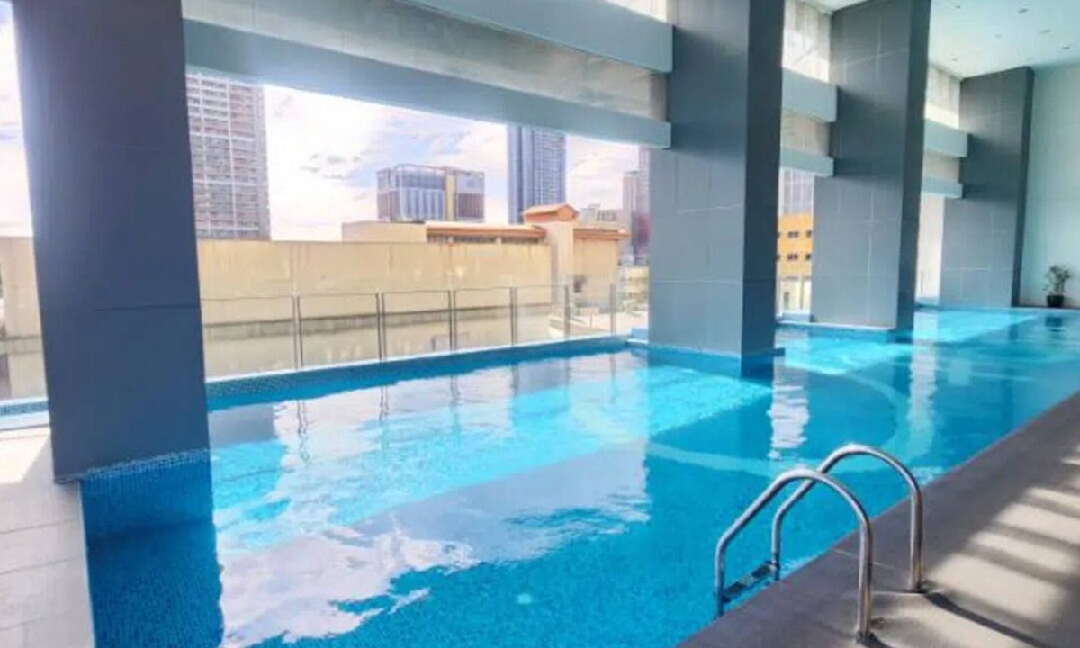 Sampaloc Hotel | UHome Lacson
