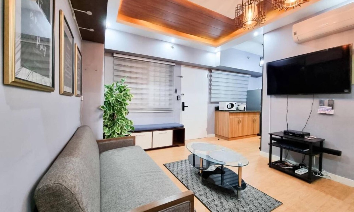 Ermita Condo | Unit 2216 Torre de Manila