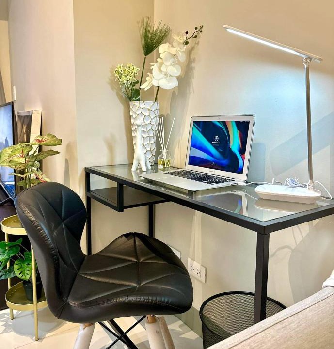 Taguig Apartment | Uptown Parksuites