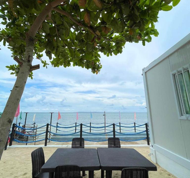 Daanbantayan Resort | Uyzan Beach Camp by Hiverooms