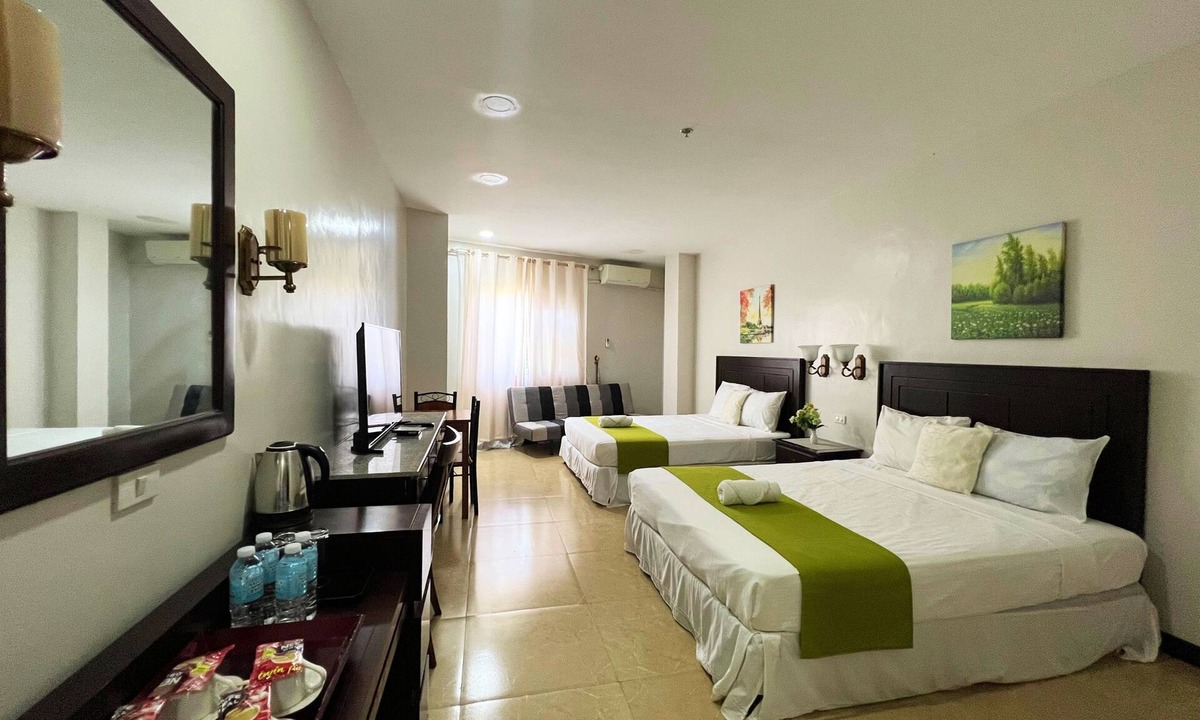 Jaro Hotel | Venezia Suites Hotel Iloilo