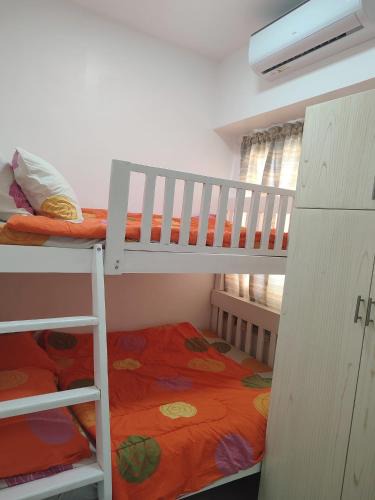 South Triangle Apartment | Victoria De Morato Staycation