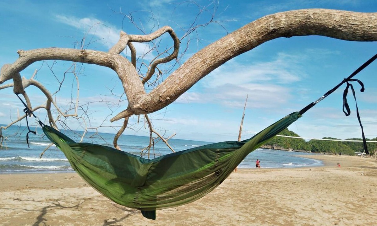 Sipalay Villa | Villa 1- Non-AC; Beachfront