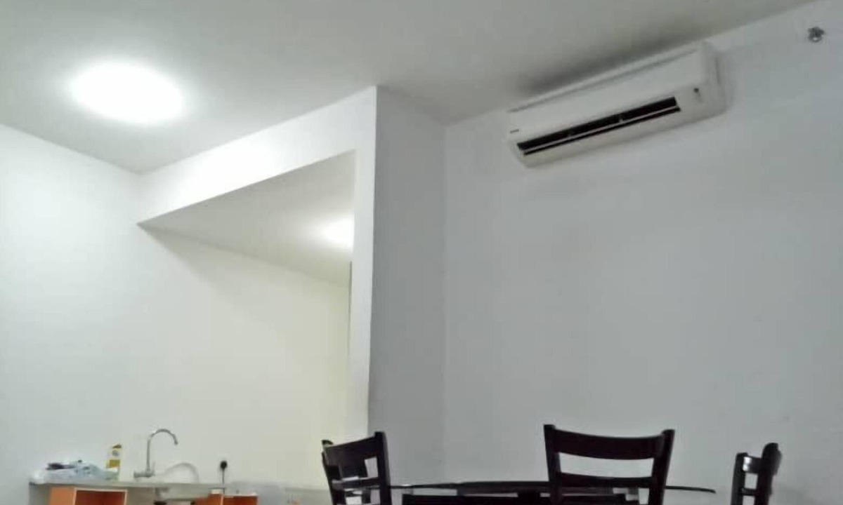 Taman Seri Gombak House | Vinly Suite One