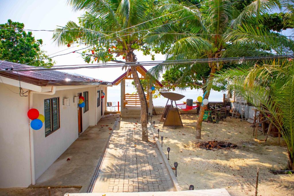 Oslob Resort | Voz Resort Beach Front