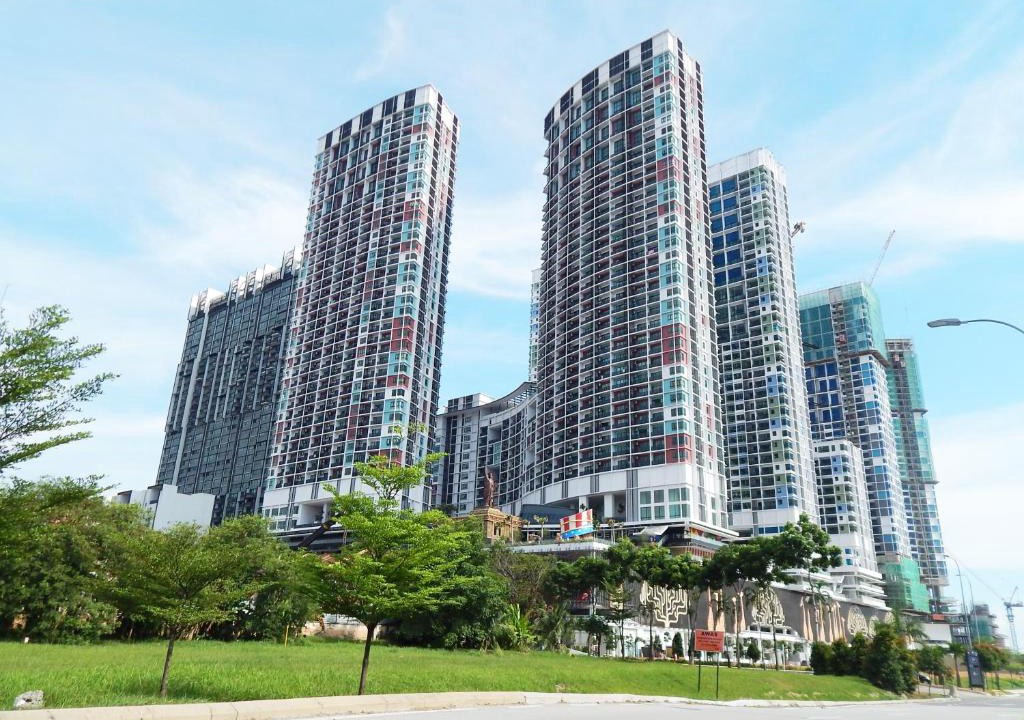 Shah Alam Apartment | Wadi Iman Suites @ i-City