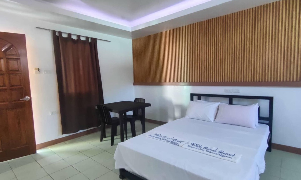 Puerto Galera Hotel | White Beach Resort Puerto Galera powered by Cocotel