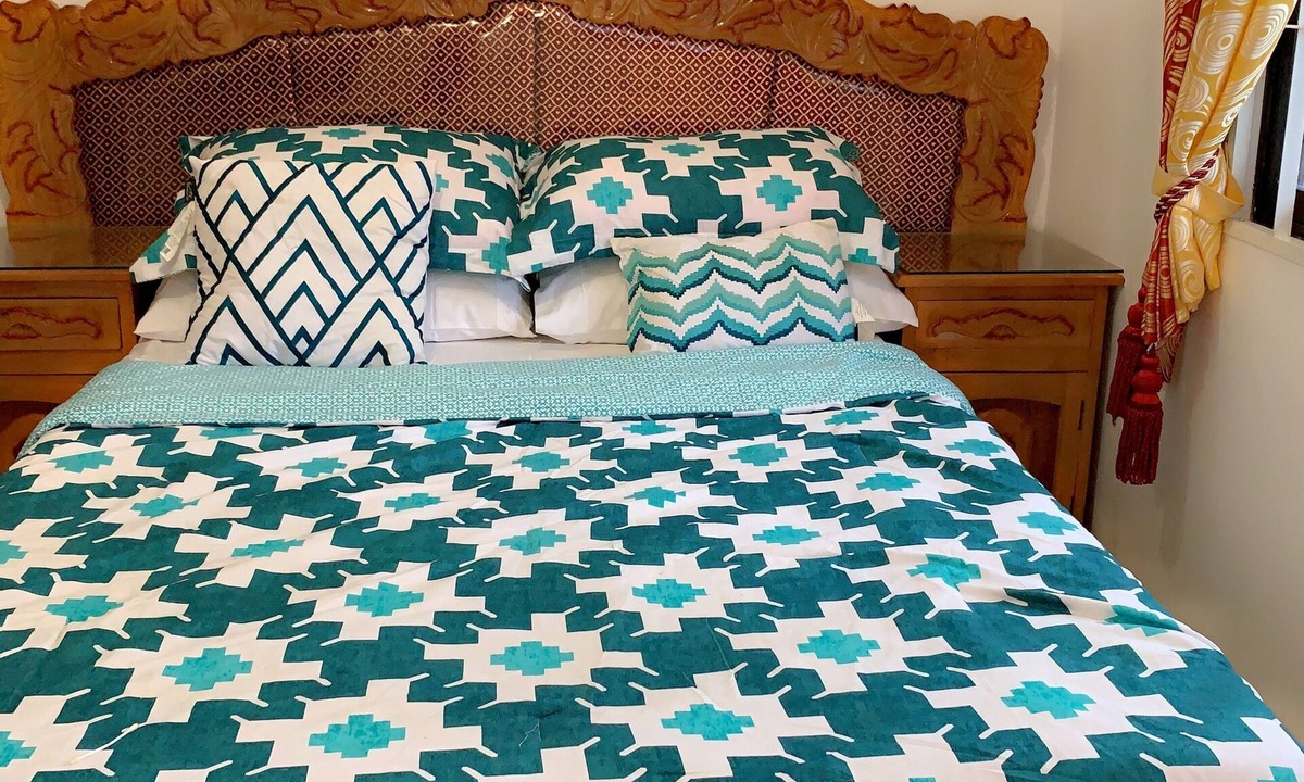 Maria House | White Stone House for Rent Siquijor