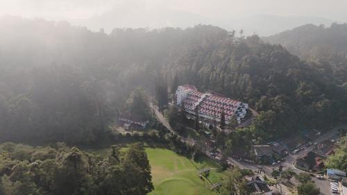 Bukit Fraser Hotel | Wyndham Garden Shahzan Fraser's Hill