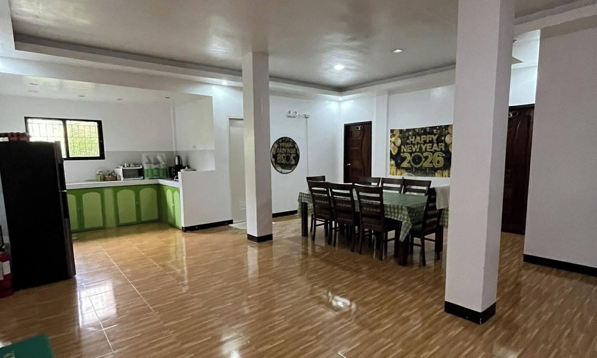 Cauayan Condo | Yena's Inn