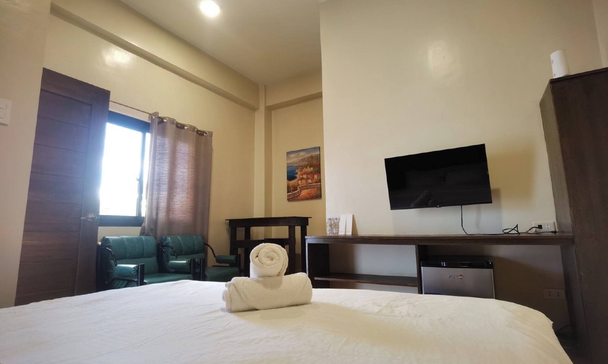 Legazpi House | Ys Rezidenzia Suites
