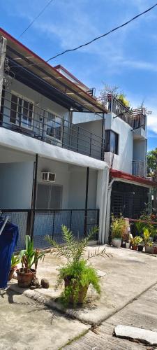 Cagayan de Oro Apartment | Z and j Transient House