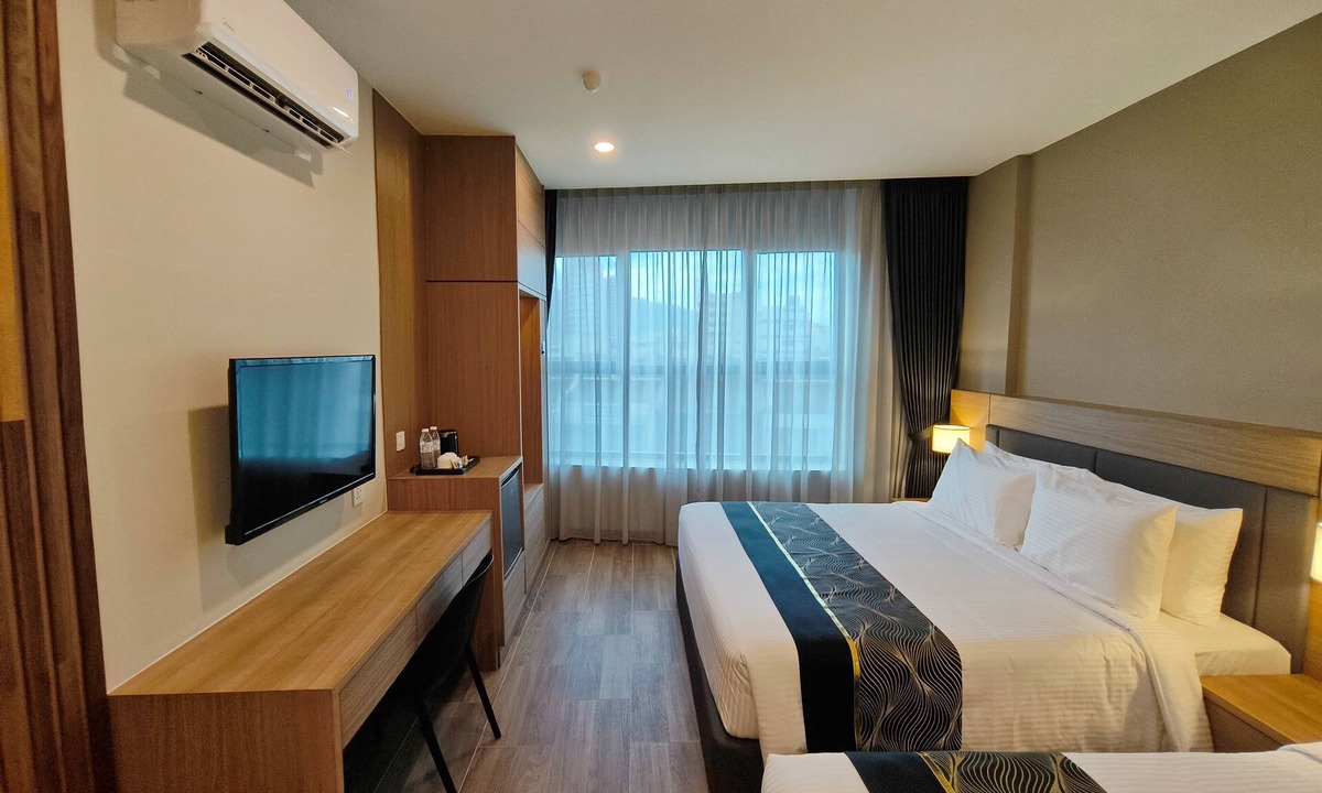 Downtown George Town Hotel | ZOOM HOTEL