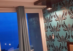 09 Brandnew Lux. 2 BR Condo- Beach+5 Pools‏ - wow sea-view Bedroom/livingroom