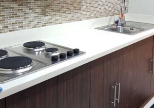 A2 - Comfortable One-Bedroom Suite at The Padgett Place