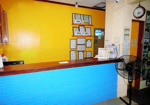 Blue Lagoon Inn & Suites