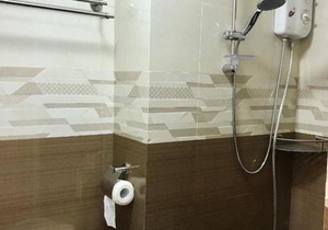 Chic,Clean Unit near AbsCbn @Mplace QC