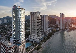 Hotel Sentral Seaview @ ​Beachfront in Tanjong Takong
