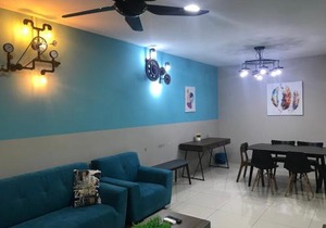 Ipoh Manhattan TSL Pool View Water Park Homestay! in Kampong Pinji