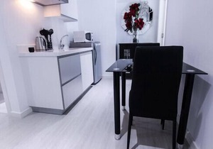 SIGLO SUITES @ Azure Positano 1018