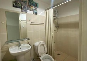 SnugglePod Condotel - Grand Riviera Suites, US Embassy Manila, Roxas Blvd
