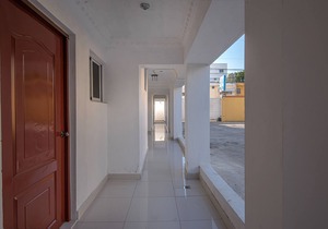 Spacious 2-Bedroom Apartment with 2 Bathrooms Near SDQ Airport Fast Wi-Fi & in Santo Domingo Este