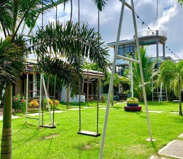 Aringay Hotel | 100 m² Hotel ∙ 4 guests