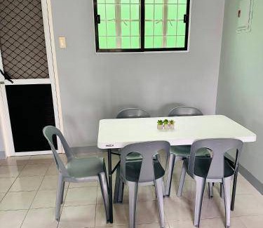 Calapan House | 100 m² House ∙ 3 bedrooms ∙ 12 guests