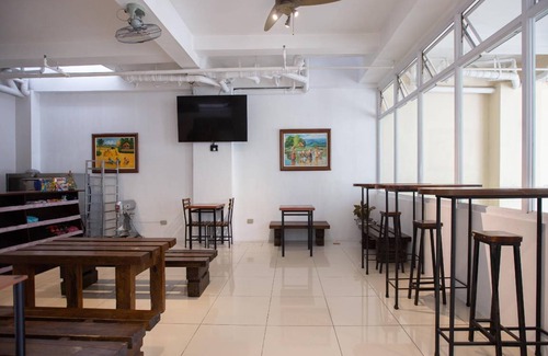 Santa Mesa Hotel | 11 m² Hotel ∙ 5 guests