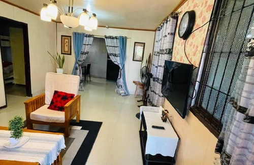 Tagum House | 120 m² Bungalow ∙ 3 bedrooms ∙ 10 guests