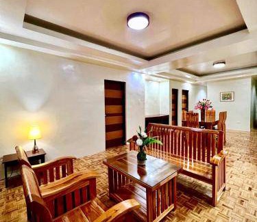 Baguio Hotel | 120 m² Hotel ∙ 3 bedrooms ∙ 10 guests