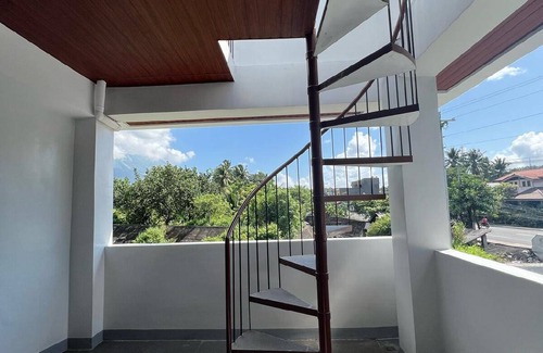 Camalig House | 120 m² House ∙ 2 bedrooms ∙ 12 guests