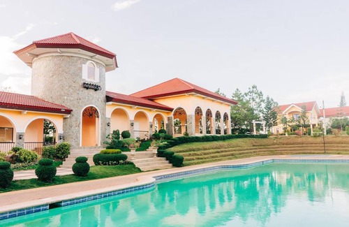 Cagayan de Oro House | 121 m² House ∙ 3 bedrooms ∙ 7 guests
